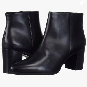 ROCKPORT Camdyn Black Leather Booties